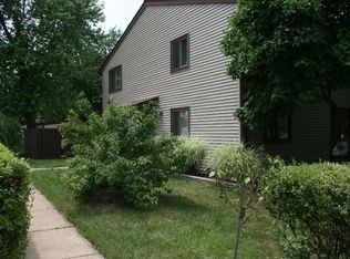 185 N Cottage Rd, Sterling, VA 20164