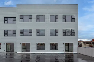 Rented by Luxian International Realty LLC