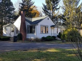 16 Rockwell Rd, Bethel, CT 06801