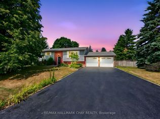 206 Ridge Rd N, Oro Medonte, ON L0L2E0