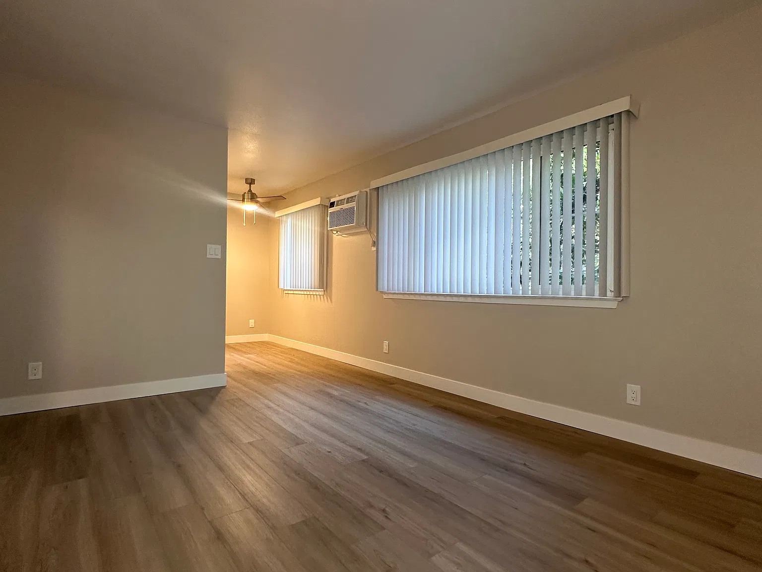 2 bed, 750 sqft, $1,795 — Photo 2