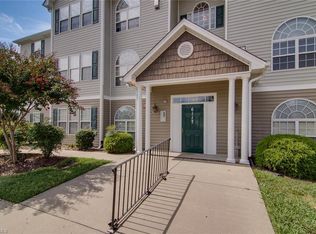 6117 Hedgecock Cir APT 2C, High Point, NC 27265