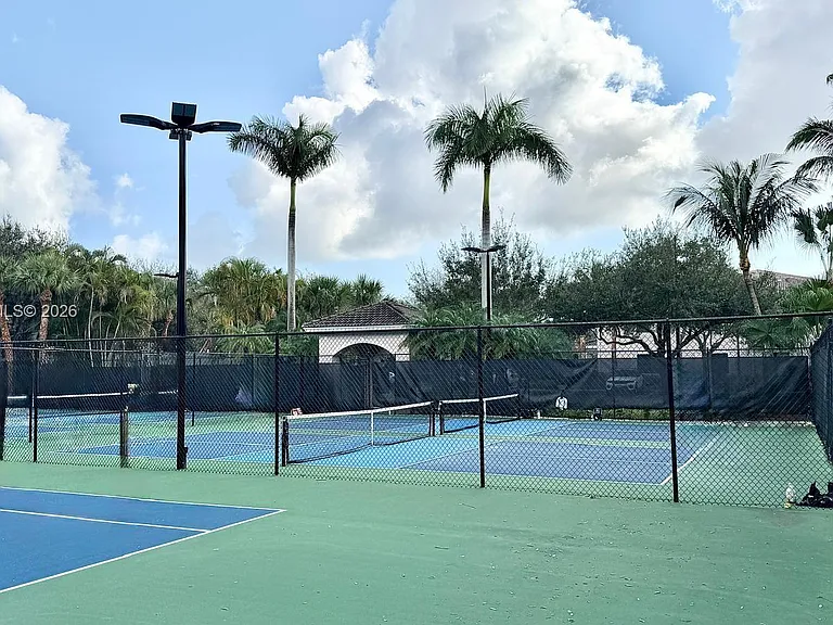 2727 Anzio Ct #106 — Photo 38