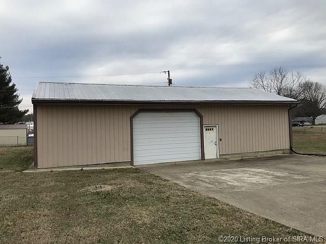 1st image of 7500 E Sieveking Dr NE