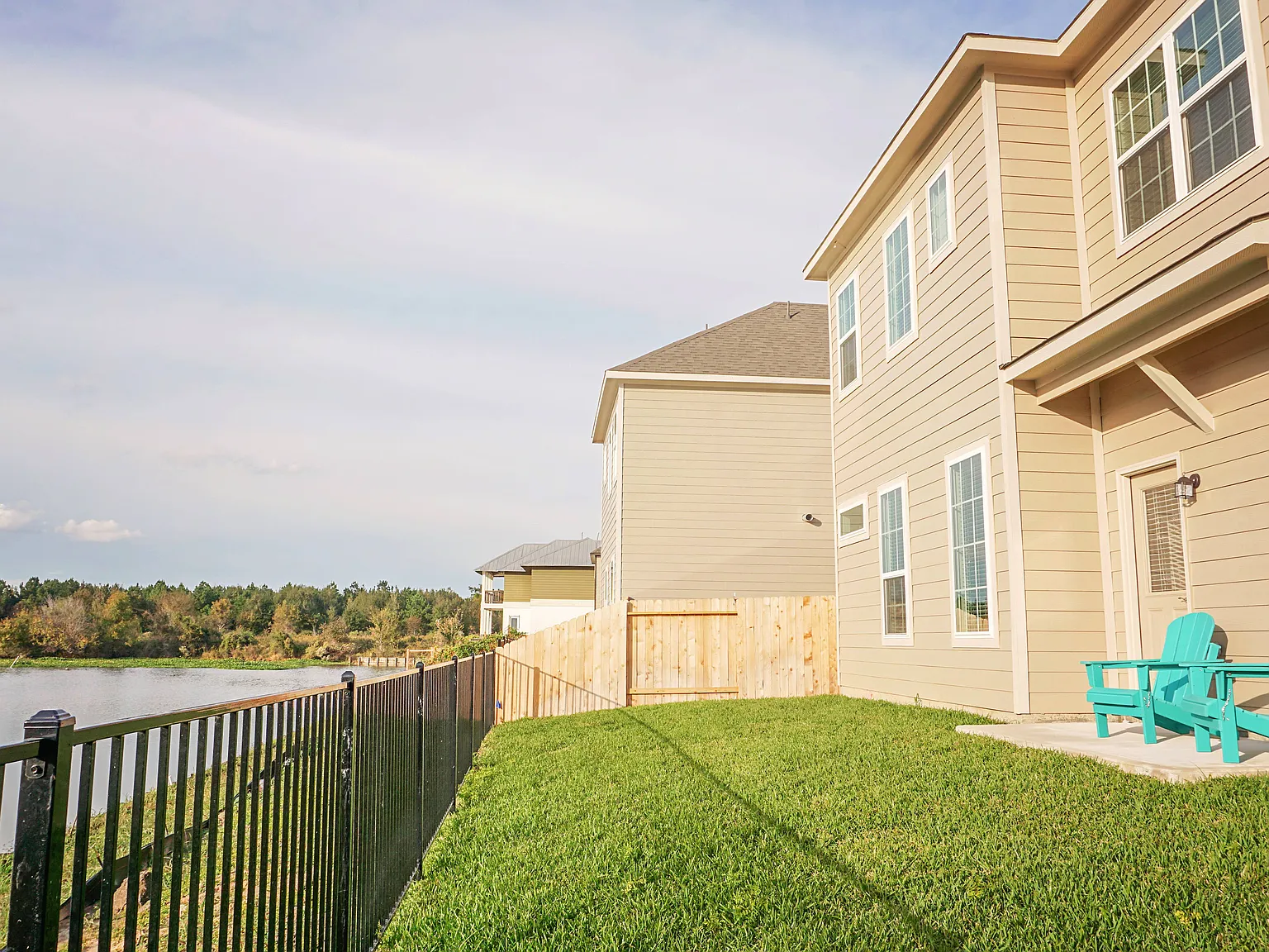 Lakeside Conroe — Photo 3