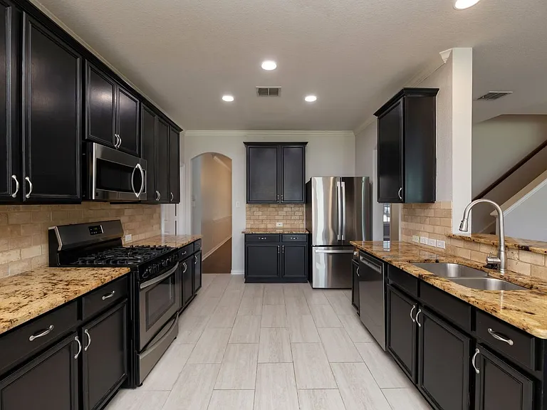404 Tarpan Trl — Photo 9