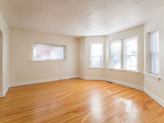 4th image of 7339 Dartmouth Ave #Ff