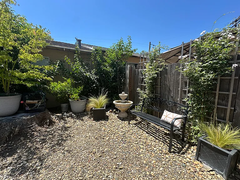 103 Estates Dr #A — Photo 29