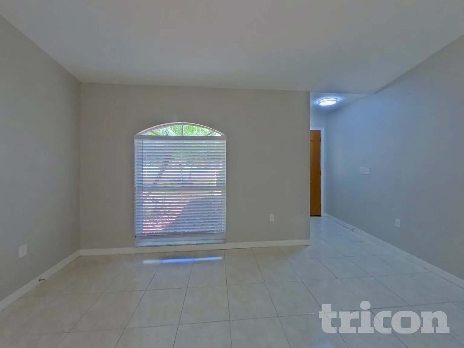 4614 Breezy Pines Blvd Sarasota FL — Photo 3