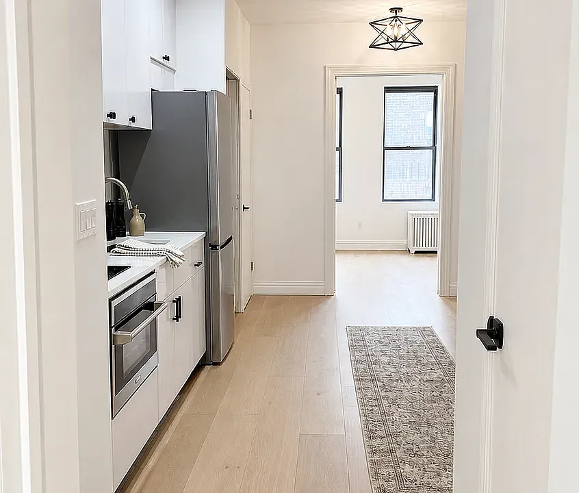 223 Sullivan St #4C