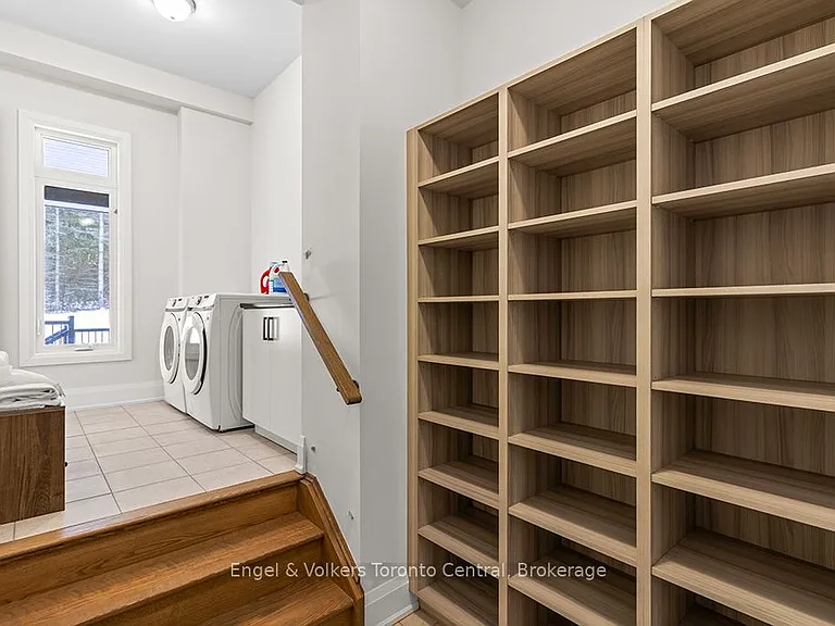 110 Dorothy Dr — Photo 17