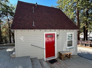 2726 View Dr #3, Running Springs, CA 92382