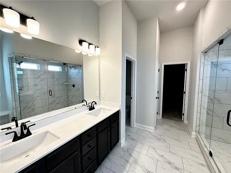 1772 Dover Creek Ln — Photo 12