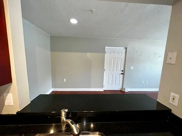 2071 Dixie Belle Dr #K — Photo 13