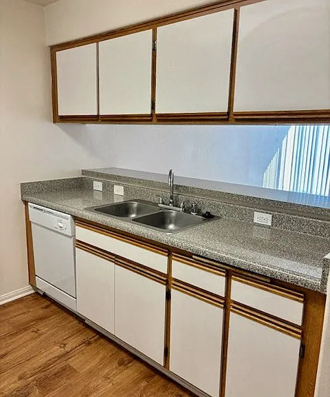 Park Stanton Place Senior Apartments — Photo 40