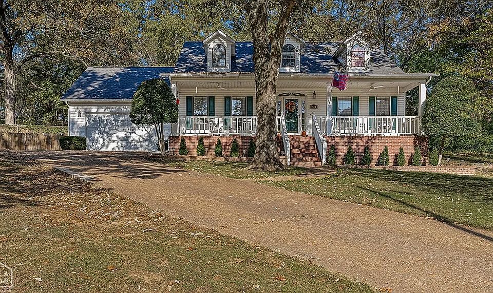 1st image of 1604 Roleson Ln