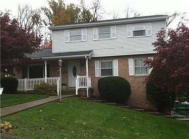 1st image of 1 Hampshire Dr