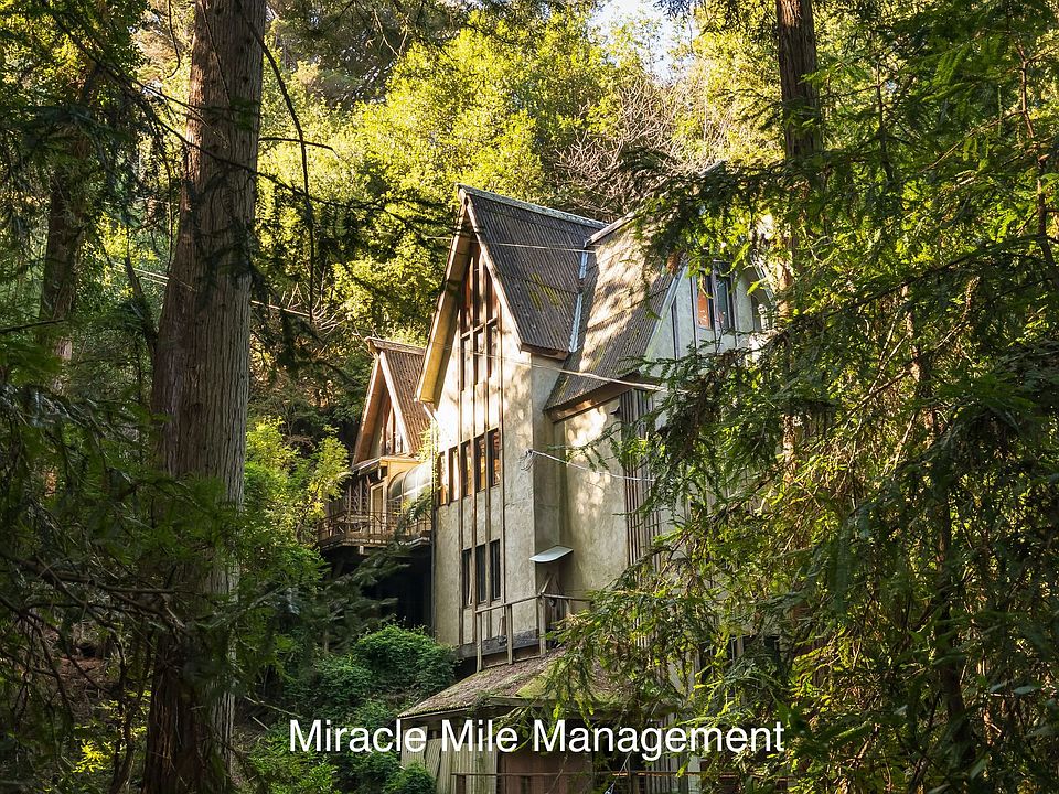1st image of 64 Castle Rock Dr