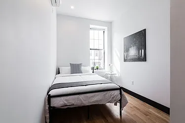 Rented by Rennit Inc.