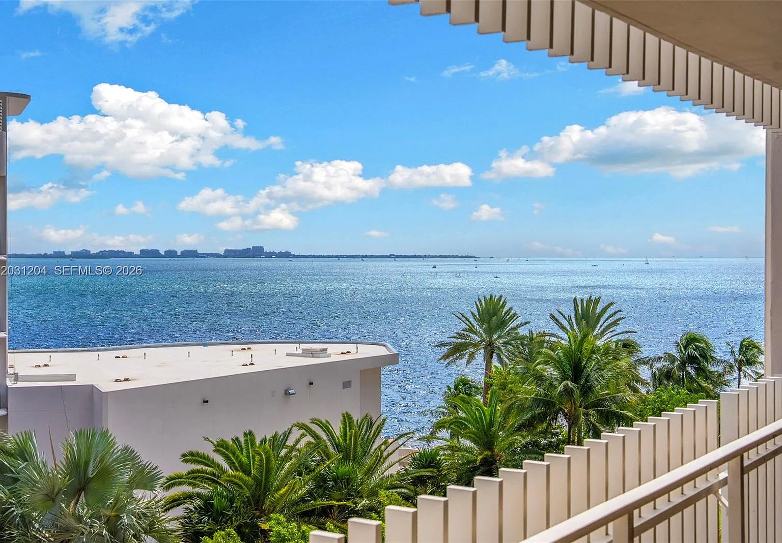 Grove Isle Condo — Photo 1