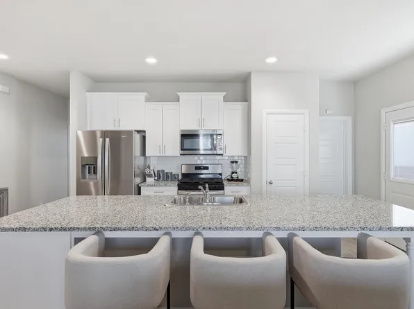 3445 Lake District Ln, Fort Worth, TX 76135