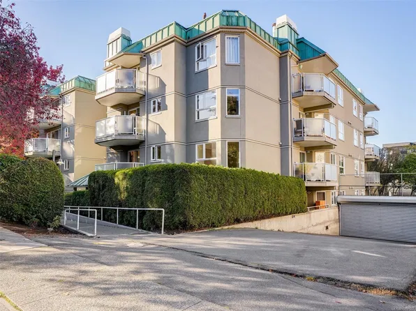 2520 Wark St #114, Victoria, BC V8T 5G6