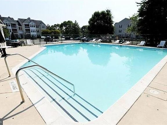 5th image of 7523 Snowpea Ct #79