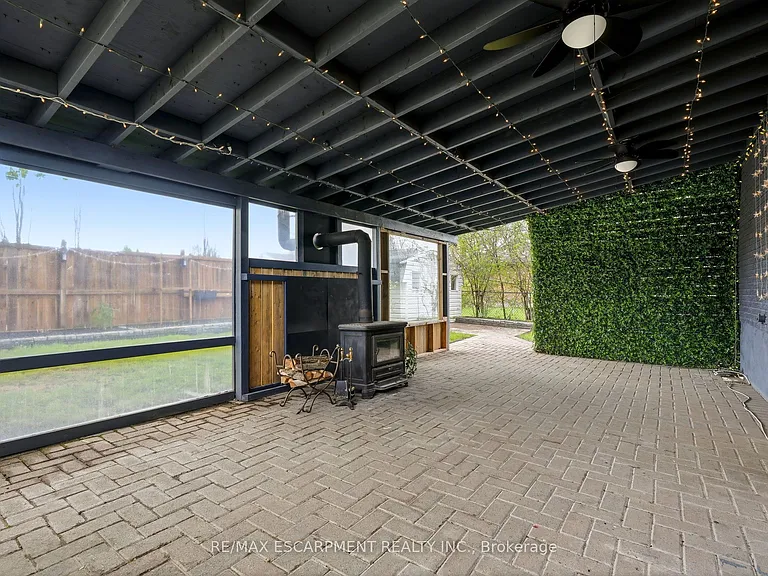 25 Briarsdale Dr — Photo 34