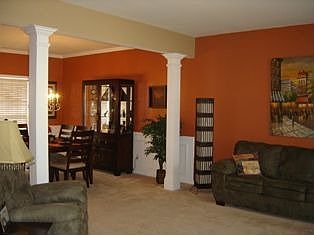 FORMAL DINING & LIVING ROOM