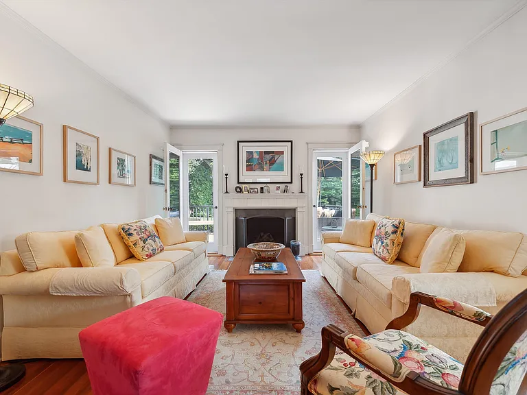 24 Jennings Ave — Photo 7