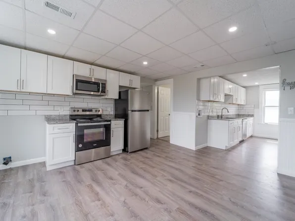(undisclosed Address), Worcester, MA 01604
