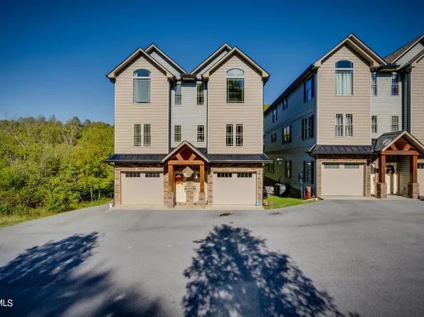 376 Rock Springs Rd, Kingsport, TN 37663