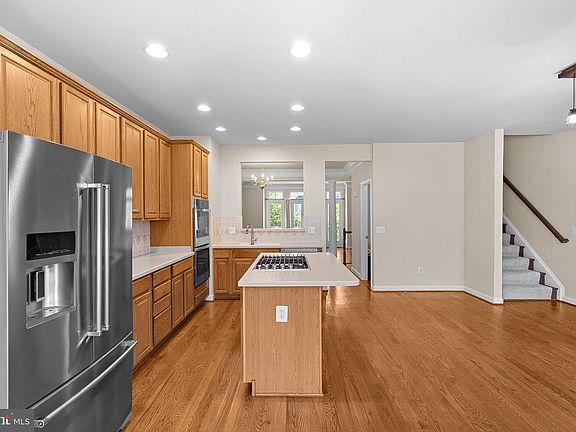 4th image of 43804 Lees Mill Sq