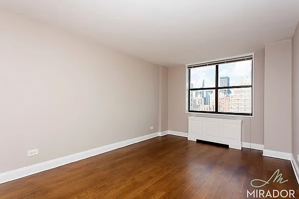 Rented by Mirador Real Estate | media 30