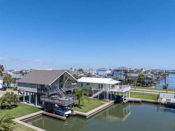 22019 Frio Dr, Galveston, TX 77554