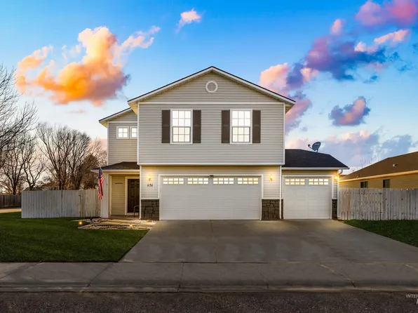 1131 SW Colonial Dr, Mountain Home, ID 83647