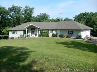 1115 New Woodbridge Rd, Camdenton, MO 65020