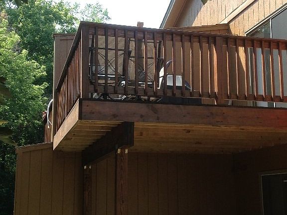 Side View of Upper Deck