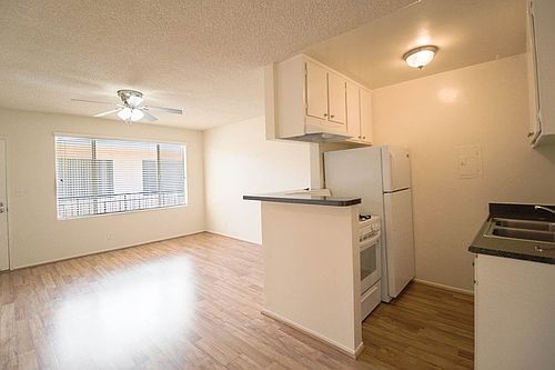 1st image of 333 Vernon Ave
