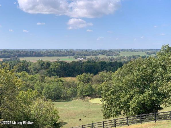905 Tucker Ln, Springfield, KY 40069