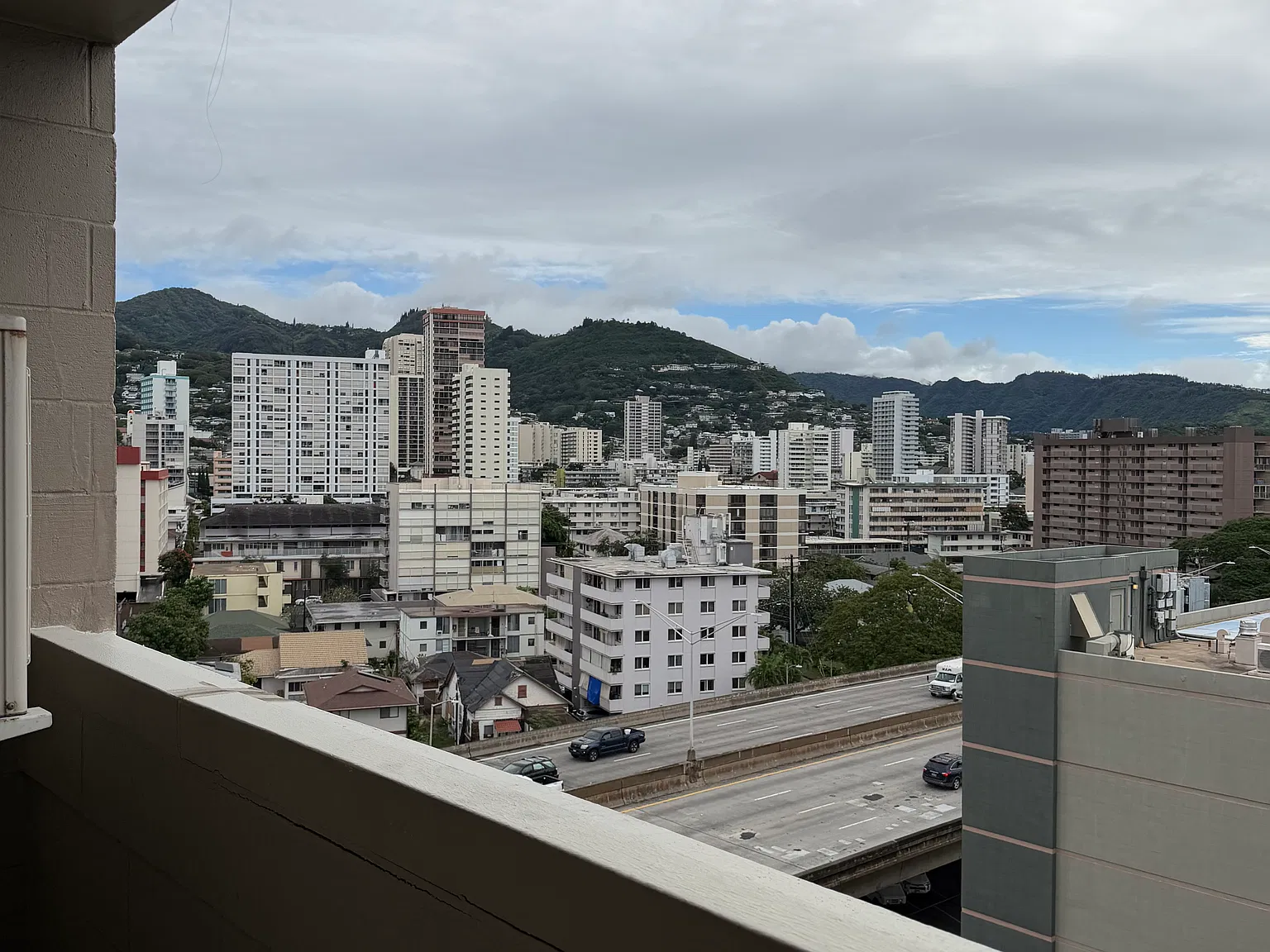 2 bed, 541 sqft, $3,600 — Photo 4