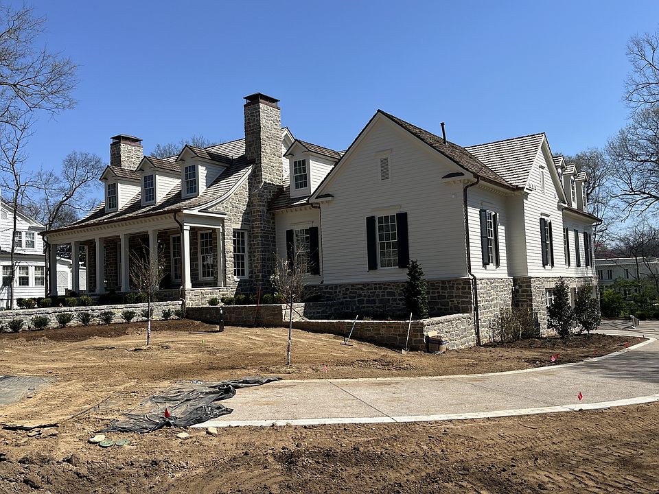 1st image of 510 Park Hill Dr