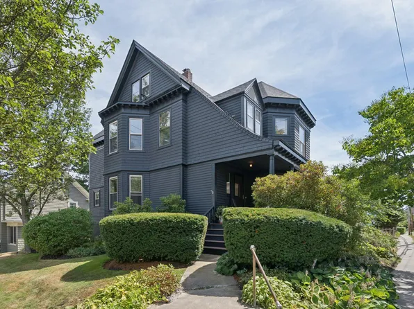 131 Beacon Street, Portland, ME 04103