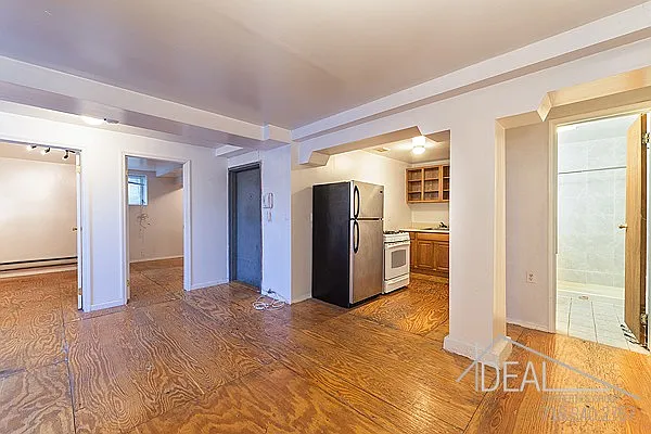 Rented by Ideal Properties Group | media 27