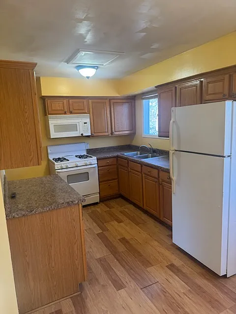Building Photo - 6402 Xenium Ln N #2