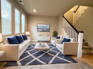 533 Aspen Pl, East Palo Alto, CA 94303