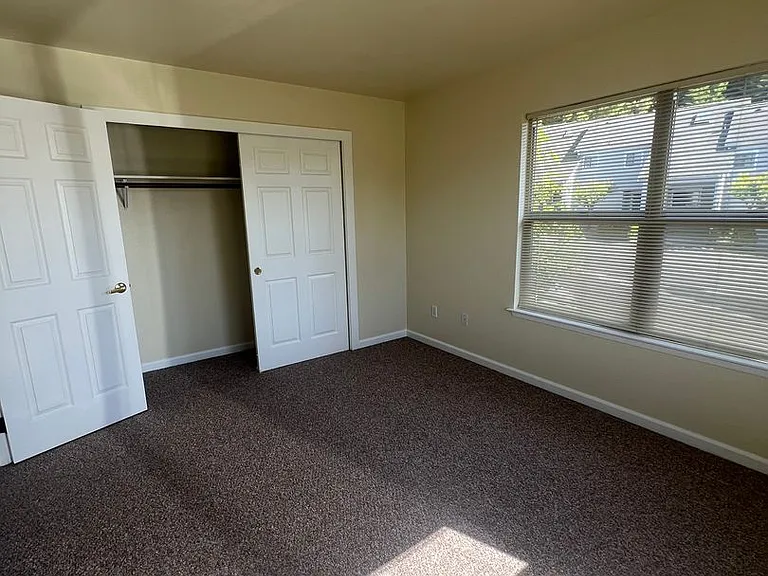 2970 Mack Rd — Photo 14