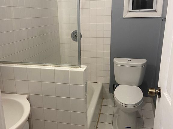 2nd image of 255 Lafayette Ave APT 14