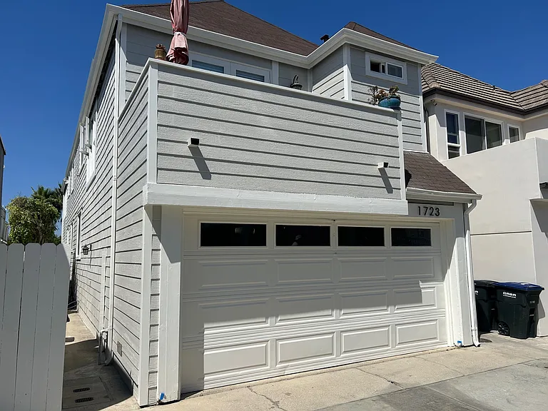 1723 W Balboa Blvd #A — Photo 2