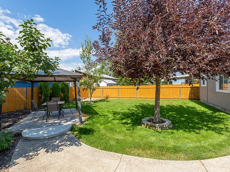 1143 N Nichole — Photo 40